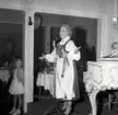 Karin Svensson på Riddargården, 7:e augusti 1957.