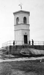 Varden på Kirkelandet i Kristiansund. Første murtårn, bygd t