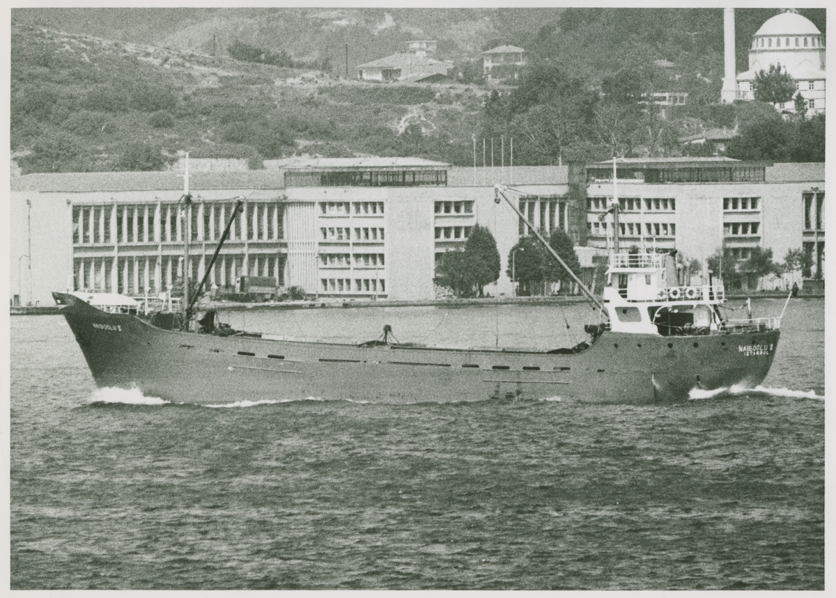 Ägare:/1974-84/: Rifki Naiboglu & ortaklari. Hemort: Istanbul.