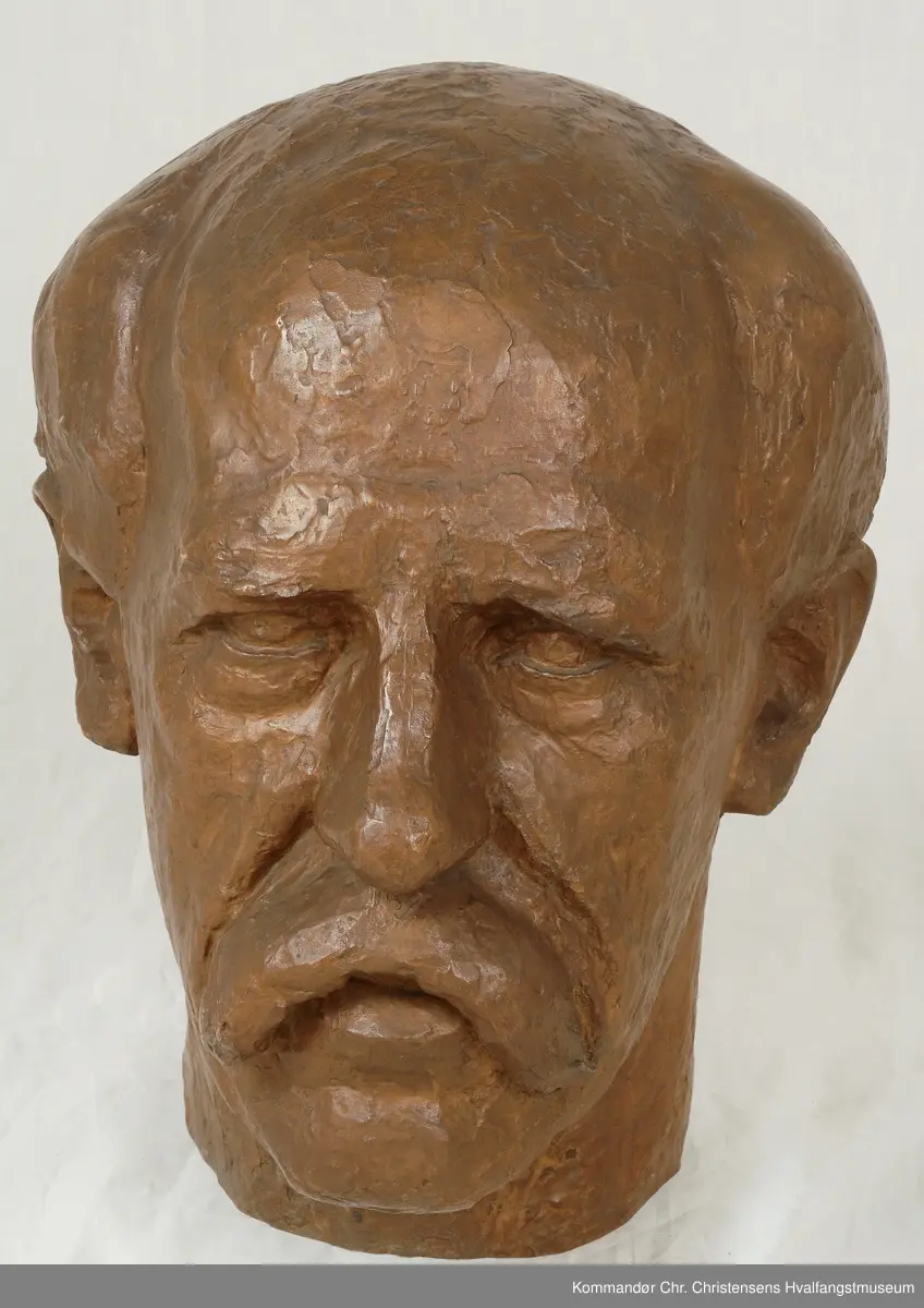 Frithjof Nansen, byste.