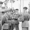 Fallskärmsjägarskolan i Karlsborg 1958. Örnparaden.