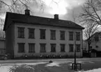Fastigheten Norra Strandgatan 9 år 1943. Numera plats för ett hotell.