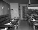 Karlstad Café AB:s restaurang Falken vid Hagatorget år 1952.