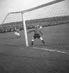 Bildsvit från matchen Degerfors IF mot IK Brage säsongen 1938-39 i Allsvenskan. Matchen slutade med seger för Brage, 1-2.