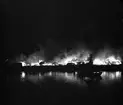 Den 13 juli 1941 anlägger jordbruksarbetaren Arvid Hjärpe en storbrand i Tyggårdsområdet. 6 magasin längs nuvarande Löfbergskajen går upp i lågor. Detta var en av ett 10-tal bränder 1938-41 innan pyromanen grips i slutet av juli samma år. Ytterligare information finns på Värmländska brandhistoriska klubbens hemsida.