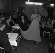 Modevisning på Bergsons textilindustri år 1953.