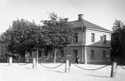 Byggnad som vid fototillfället var rektor- och komministerbo