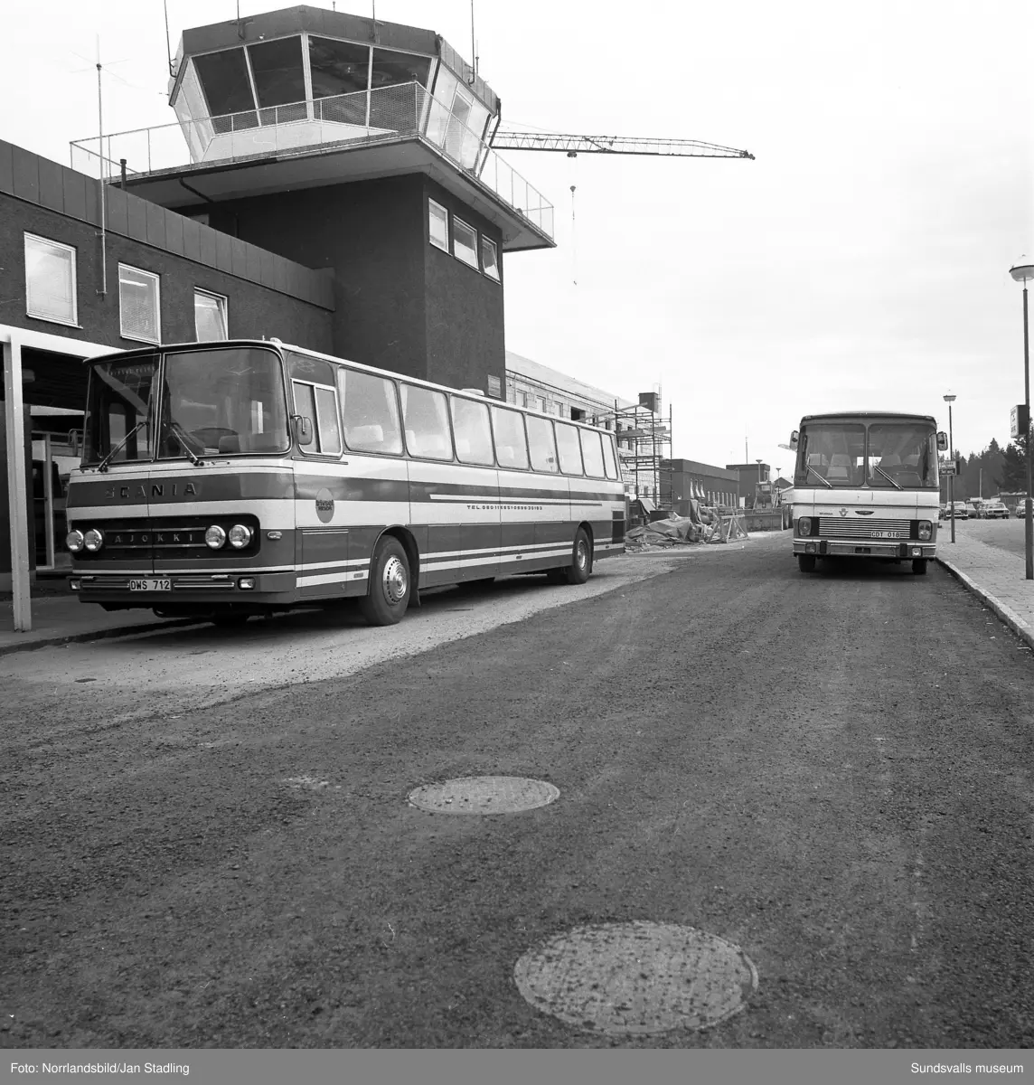 Bildserie från resebyrån Trivselresors första charterflyg från Midlanda till Kanarieöarna.