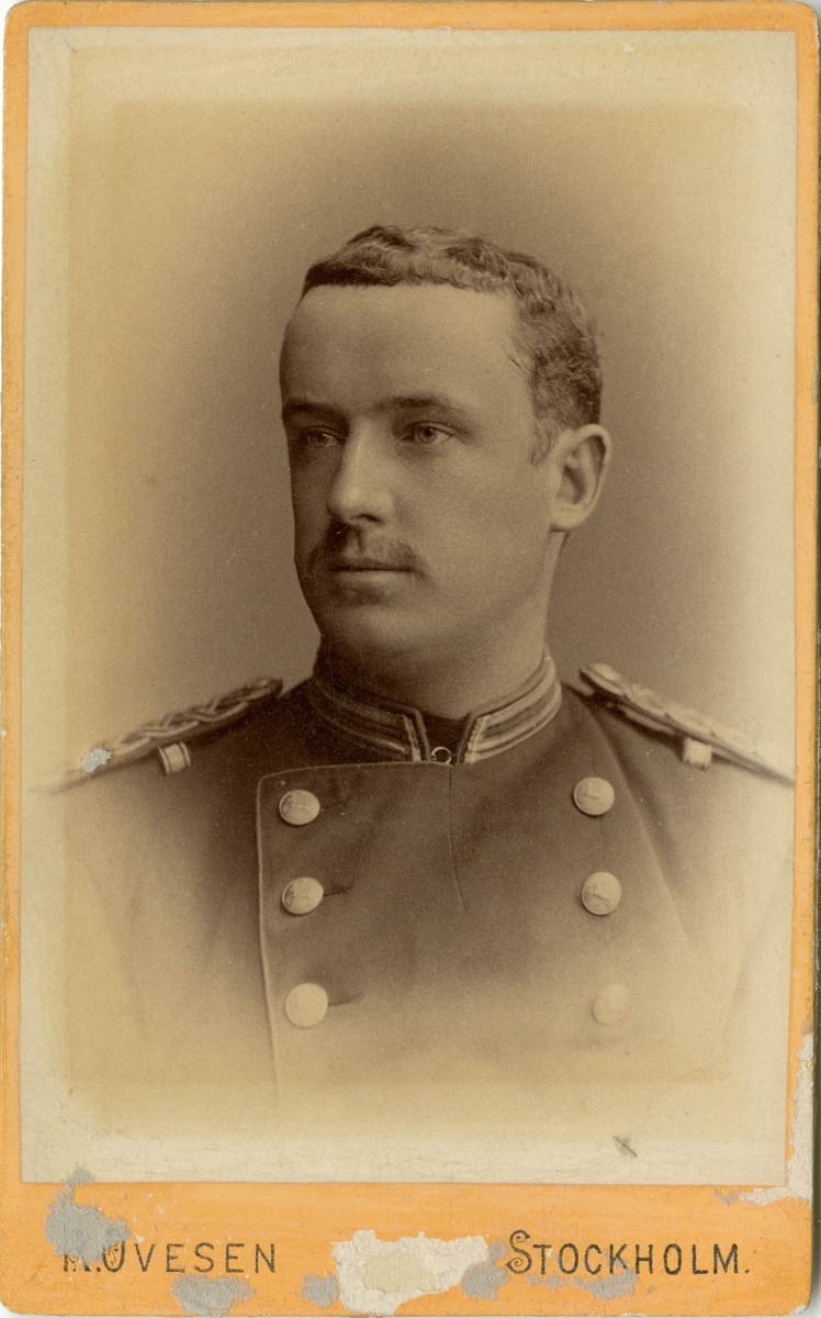 Porträtt av Henning Sandelin, officer vid Västernorrlands regemente I 29.