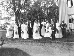 Notarie Otto Ahlrutz har bröllopsmottagning  på Sundsta herr