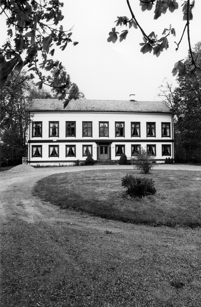Kil i oktober 1957: Storgatan med Parkgatan till vänster.