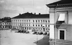 Rådhustorget med Stadshuset i bakgrunden.