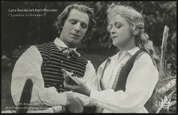 Lars Hanson och Karin Molander i "Synnöve Solbakken".