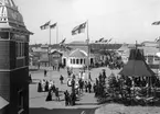 Gävleutställningen 1901. En industri- och slöjdutställning som arrangerades i samband med att det 19:e allmänna lantbruksmötet hölls i Gävle denna sommar. Utställningsarkitekt var Sigge Cronstedt. Utställningsområdet låg söder om Valbogatan mot Hantverkargatan och mellan Norra Skeppargatan och Byggmästargatan. I paviljonger visade Norrlandsföretag sina produkter. Kungligheter som besökte utställningen var kung Oscar II, kronprins Gustav och prins Carl med hustru Ingeborg.