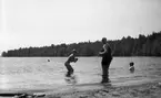 Okända nymfer, antagligen vid badet i Harnäs.