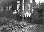 Pila Britas systers gård. Tidsomfånget är 1900 - 1940