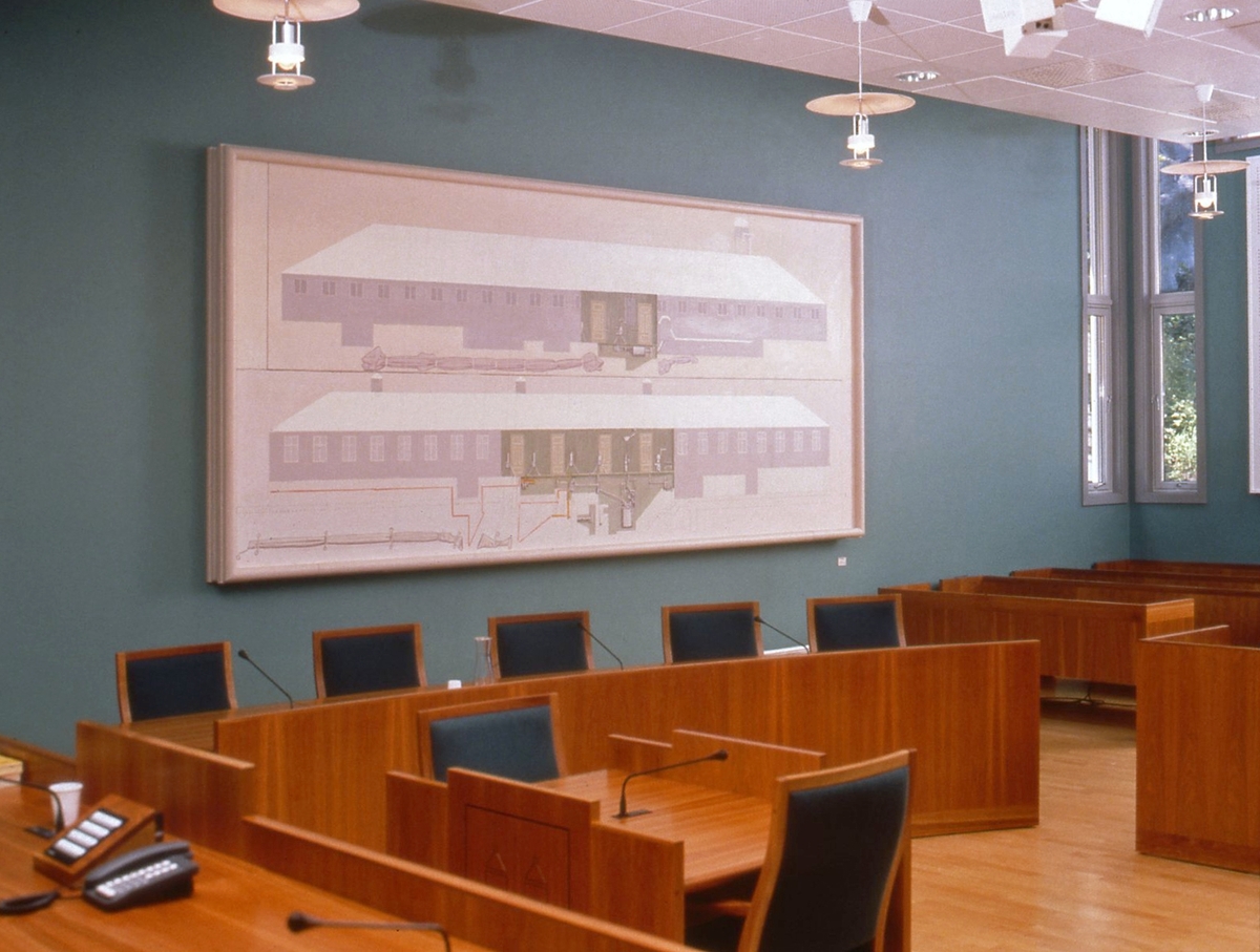 Leonard Rickhard er en av Norges ledende samtidskunstnere og har en genuin interesse for maleriet som medium. Han utforsker ofte de formale elementene og arkitektur står sentralt. Arbeidene hans er uttrykk for tvedydigheten i det sette, enten det er følelsen av uro i en landskapstemning eller mellom tingenes posisjon, og studier av omgivelser, landskap, arkitektur og bruksanvisninger er noen av inspirasjonen bak maleriene.