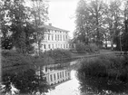 Stora byggningen från lekstugan. Den 13 september 1910, klockan 11 på förmiddagen.