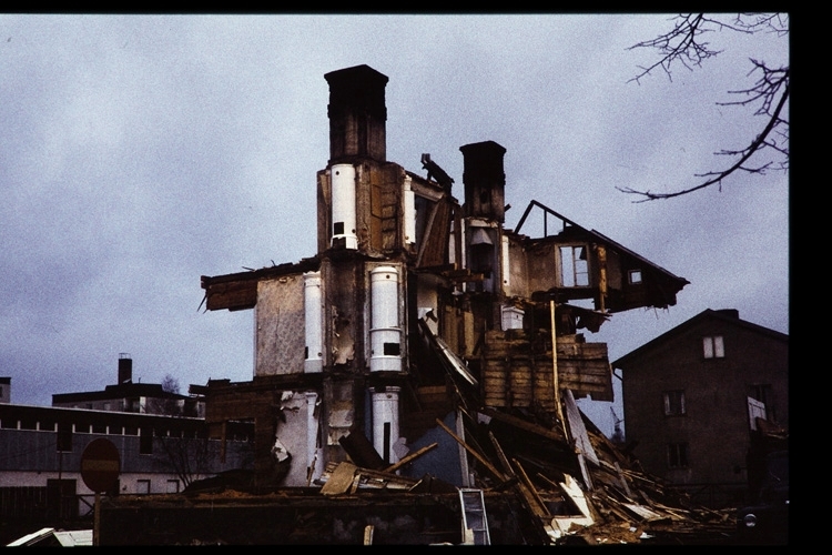 Skomakare Wahlgrens på Västra Esplanaden 13 rivs. 1960, Växjö.