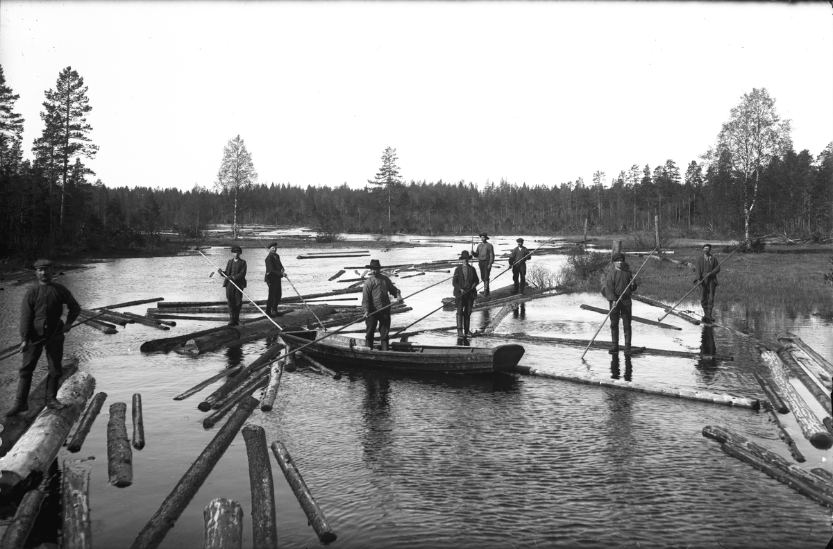 Flottning vid tappstället.



