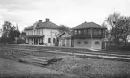 Torsåkers station i sommartid.