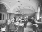 Gefle Stads Sparbank

Startades 1824 för att förvalta mindre bemedlade arbetares sparmedel.
1899 flyttade banken till sitt nybyggda bankhus,
Sparbankshuset vid Salutorget, nu Stortorget.