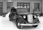 Krockskadad personbil, Dodge X 8400

Motortjänst i Gävle AB, Brynäs

11 januari 1940