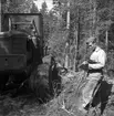 Vägbygge några mil norr om Storvik. Augusti 1950. Reportage för Gefle Dagblad och Norrlands Posten.