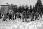 Nynässkolan beredskapsövning på skidor. 9 mars 1951.