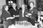 Medaljutdelning på Stadshuset. 27 maj 1951.