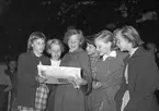 Allsång i Boulognerskogen. 4 augusti 1952.