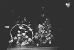 Hantverkstävling på Rotundan den 2 april 1950. Blomsterbindning.