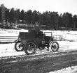 Carl Larssons första bil. X 83. En Oldsmobile Curved Dash Runabout från omkring 1904.