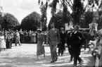 Kronprinsparet Gustaf Adolf och Louise på 9-dagarsfärd genom Norrland. Under de sista dagarna juni och första dagarna i juli 1934.