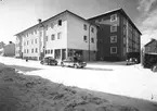 Flerbostadshus på Södra Stapeltorgsgatan 22. Den 7 mars 1955.