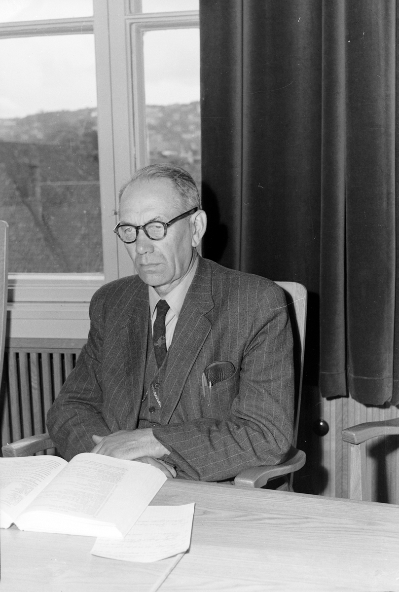 Fylkestinget åpner
