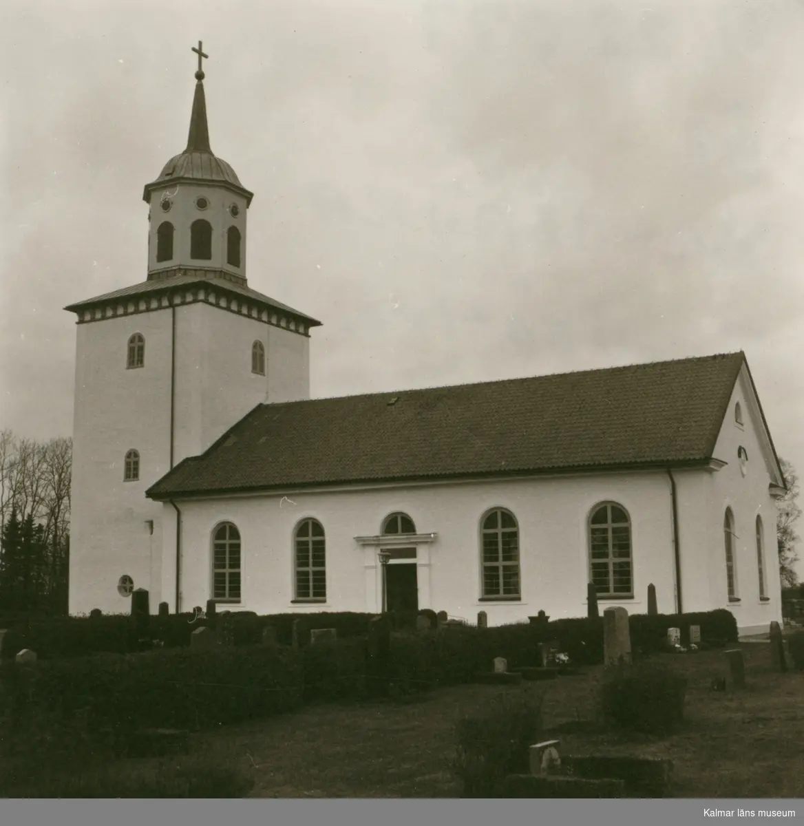 Bredsättra kyrka.