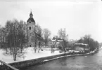 :: Drottningbron mot Trefaldighetskyrkan

23 februari 1951