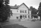 Stora Källbäck, Södertull. 1897 köpte Gävle stads fattigvård Stora Källbäck av enskilda barnhemmet Salem. Barnavårdsnämnden övertog år 1926 Källbäck och drev det som barnhem. (