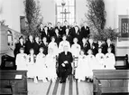 Sigfrid Johansson, komminister. Konfirmander i Bomhus kyrka. Den 29 maj 1936