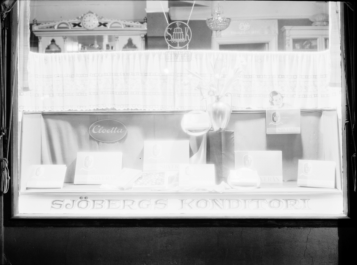 Sjöberg konditori
Cloetta, chokladaskar

April 1936

