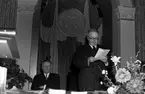 Handelskammaren sammanträder. 1948.