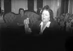 Reportage för Damernas Värld. Interiör från flera hem.  1944.