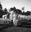 Svenska Shell AB fotograferat vid Avans flygfält. 1946.