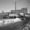 Flora Tekniska fabrik AB, Upplandsgatan 15, Gävle. Direktör Fogelberg. Lastbil med tvättmedel. År 1949. Reportage för Norrlands-Posten.