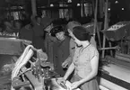 Gävle Manufaktur Svanen, Strömsbro  100 års-jubileum visning av fabriken. År 1949.