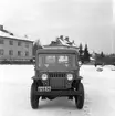 Jeep personbil med registreringskylt U 6836. 1947. Kungliga Vattenfallsstyrelsen Förrådskontoret, Stockholm C.