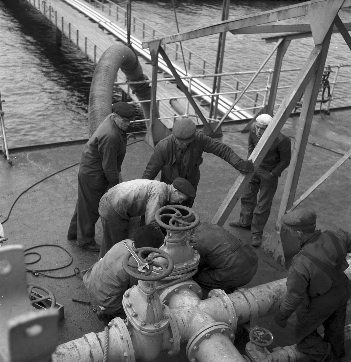 Tankfartyg "Lillöhns". Maj 1947.