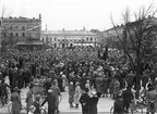 Första majdemonstration på Stortorget.