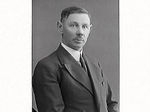 Jordbrukaren Carl Bernhard Berntsson. Född 1880-02-17, död 1972-02-27. Tillhör samlingen med fotokopior från Hallands Nyheter som är från 1930-1940-talen.